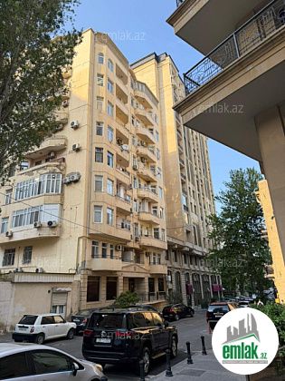 Satılır 4 otaqlı 141 m² yeni tikili Axundov bağı — Mənzil (3)