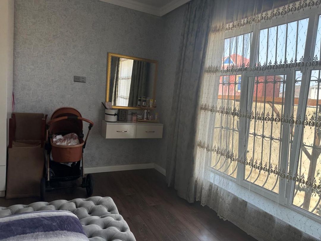 Satılır 4 otaqlı həyət evi/bağ evi 130 m² — Ev, villa, Bakı (5)
