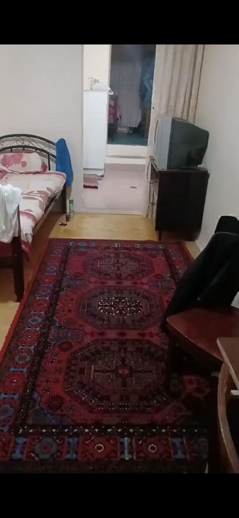 Saray metebe yaxın 250m — Saray