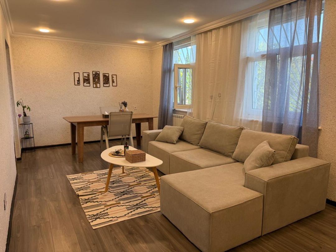Satılır 5 otaqlı həyət evi/bağ evi 250 m² — Ev, villa, Bakı (3)