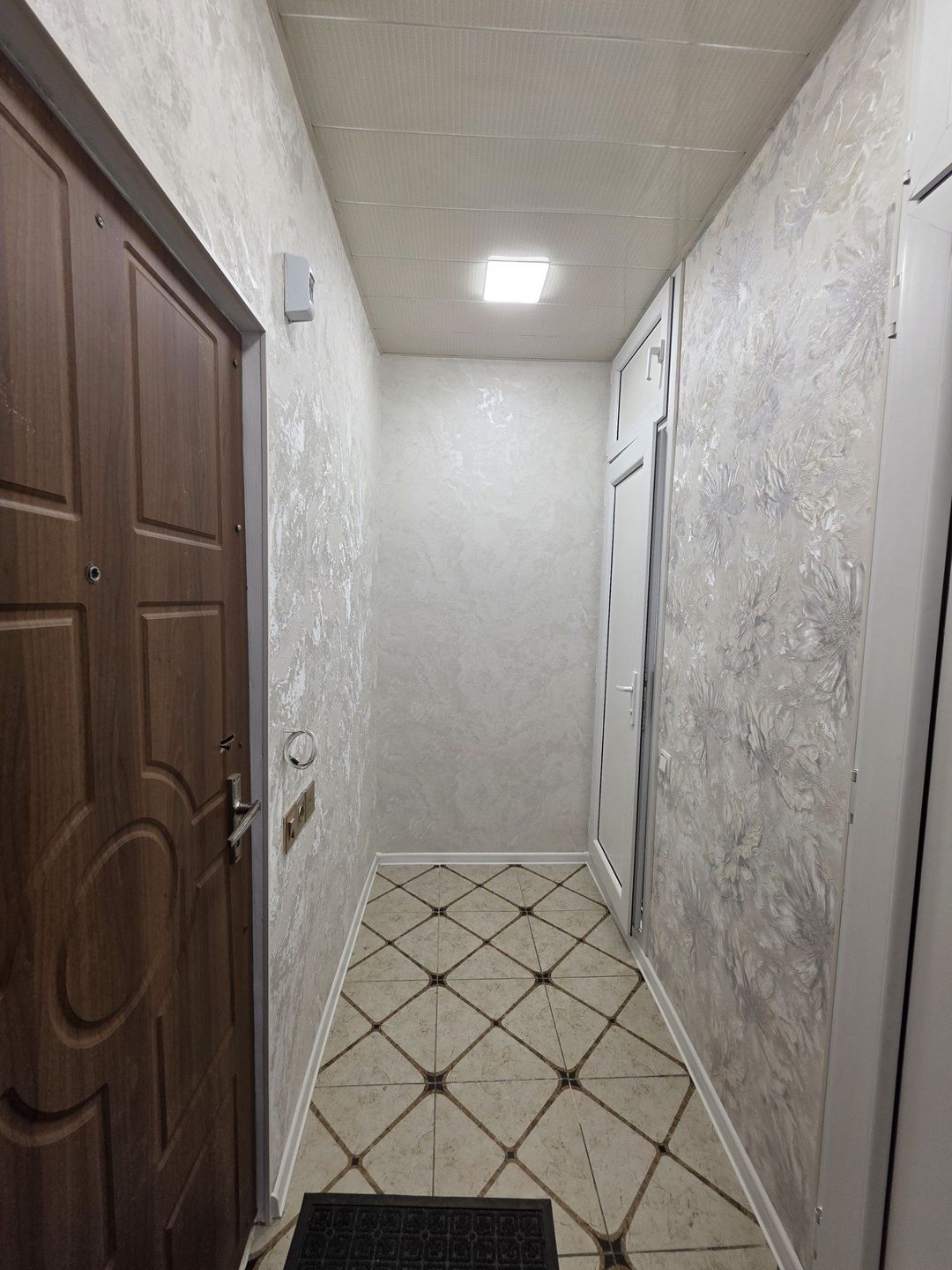 Satılır 1 otaqlı köhnə tikili 35 m² — Mənzil, Bakı (7)
