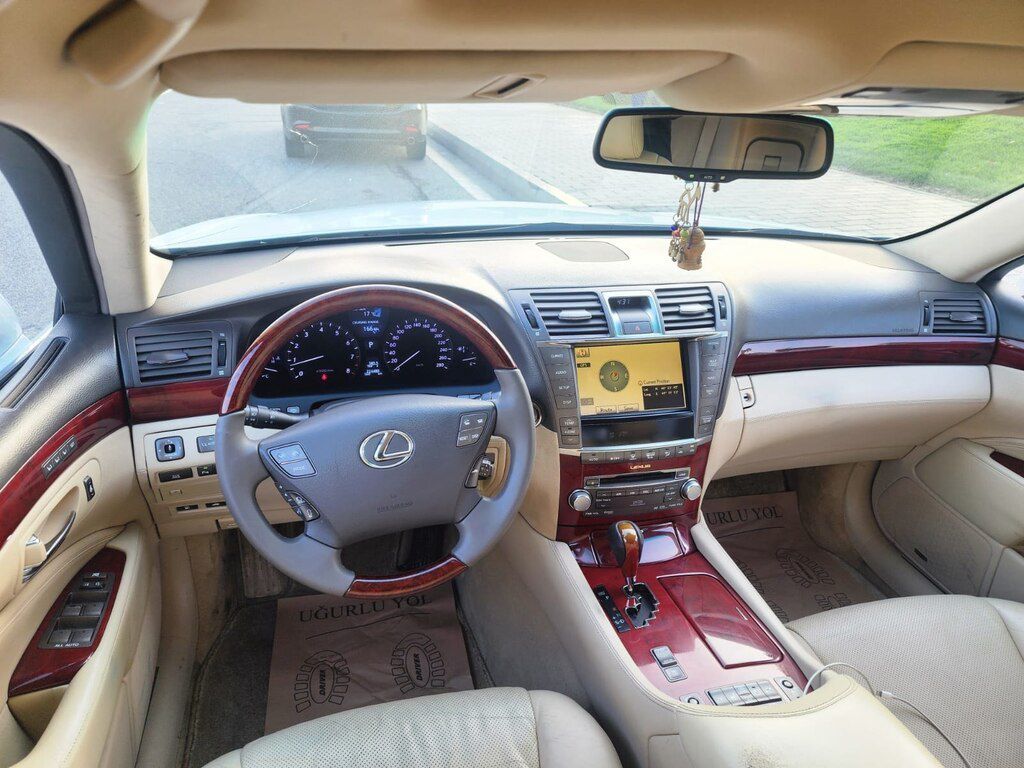 Lexus LS 460L, 4.6 L, 2012 il, 200 000 km — Avtomobillər, Bakı (8)