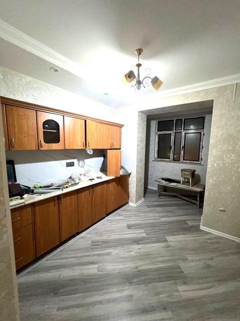 İcarəyə verilir 3 otaqlı köhnə tikili 80 m² — Bakı