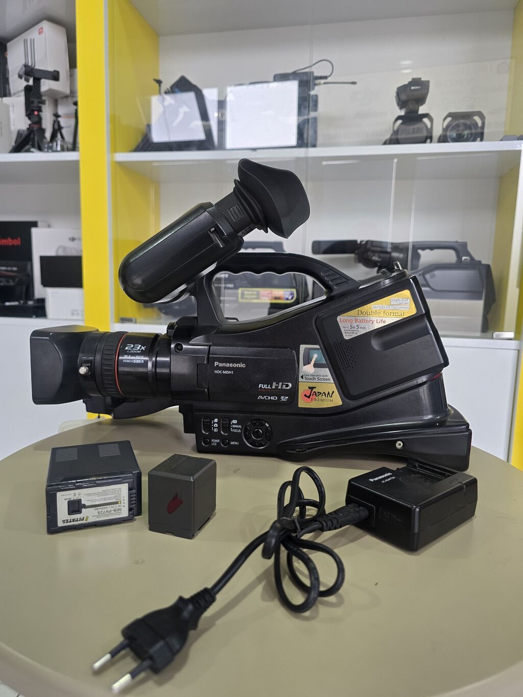 Panasonic HDC-MDH1. üzərində 2 batareka sumkası adaptr 32gb kart — Video kamera, Şəki (8)