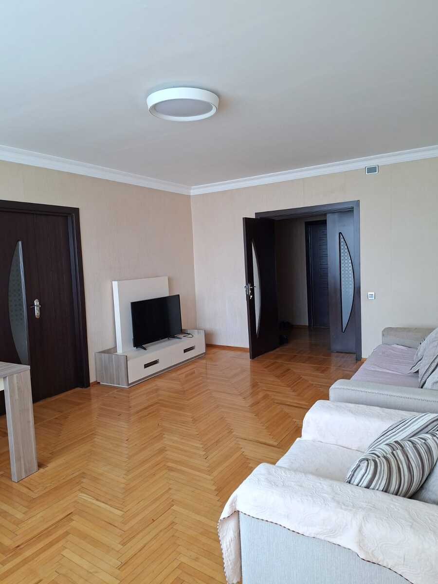 Satılır 4 otaqlı köhnə tikili 120 m² — Mənzil, Bakı (3)
