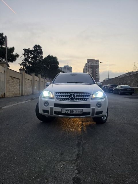 Mercedes ML 350 4MATIC, 3.0 L, 2007 il, 135 000 km — Bakı