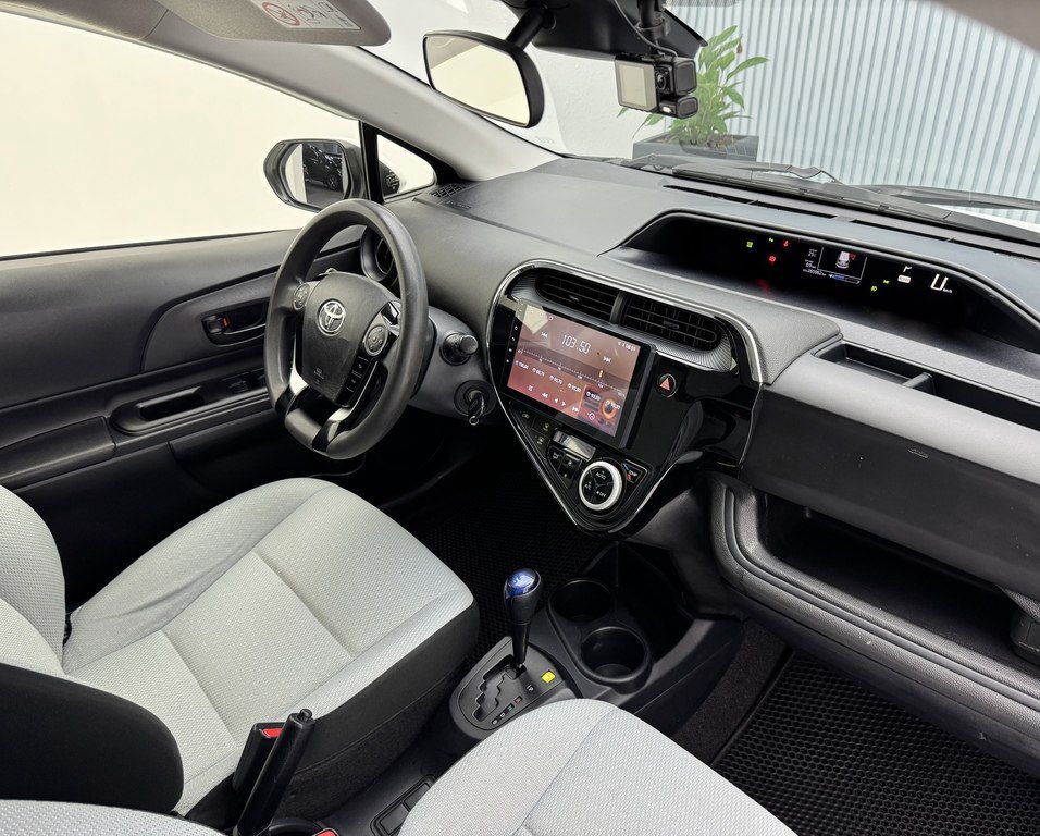 Toyota Aqua, 1.5 L, 0.87 kWh, 2019 il, 265 900 km — Avtomobillər, Bakı (9)