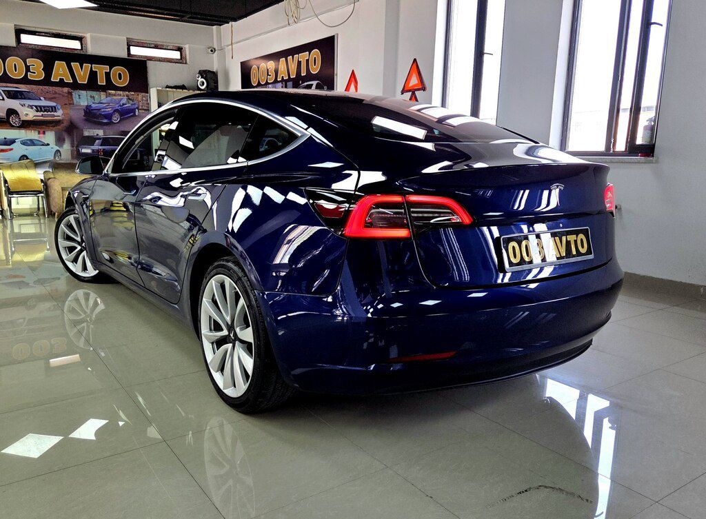 Tesla Model 3, 60 kWh, 2018 il, 198 000 km — Avtomobillər, Bakı (6)