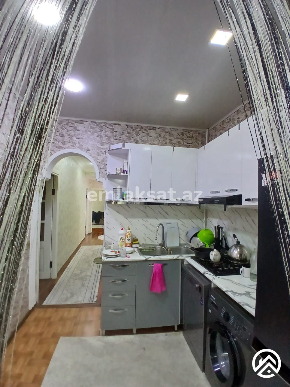 Satılır 3 otaq köhnə tikili 80 m², Avtovağzal metrosu — Mənzil, Bakı (3)