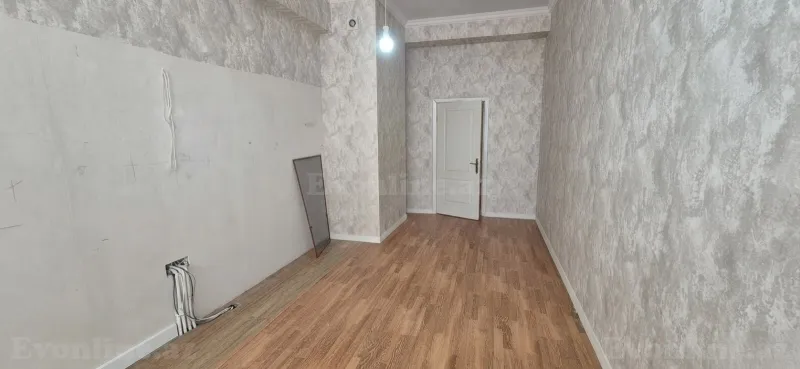 Satılır 3 otaqlı Mənzil Yeni tikili 137 m² Bakı, Xətai r., 28 May m — Mənzil, Bakı (3)