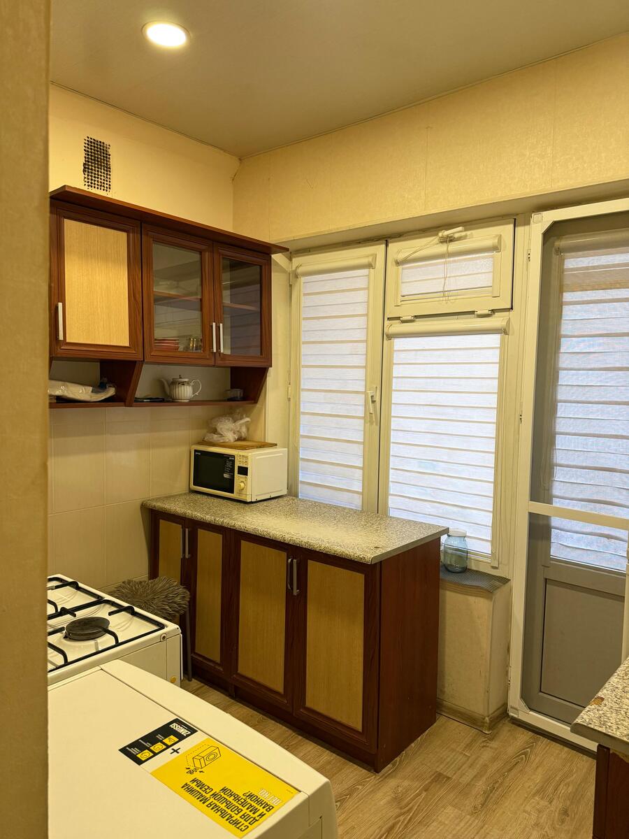 Satılır 2 otaqlı köhnə tikili 45 m² — Mənzil, Bakı (5)