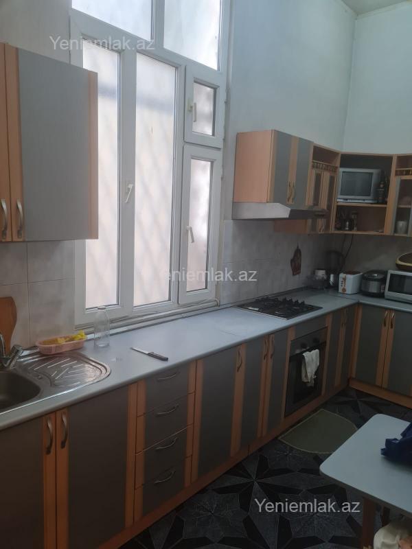 Satılır 4 otaqlı Bina evi menzil (Köhnə tikili), 90 m², Nəsimi rayonu — Mənzil, Bakı (11)