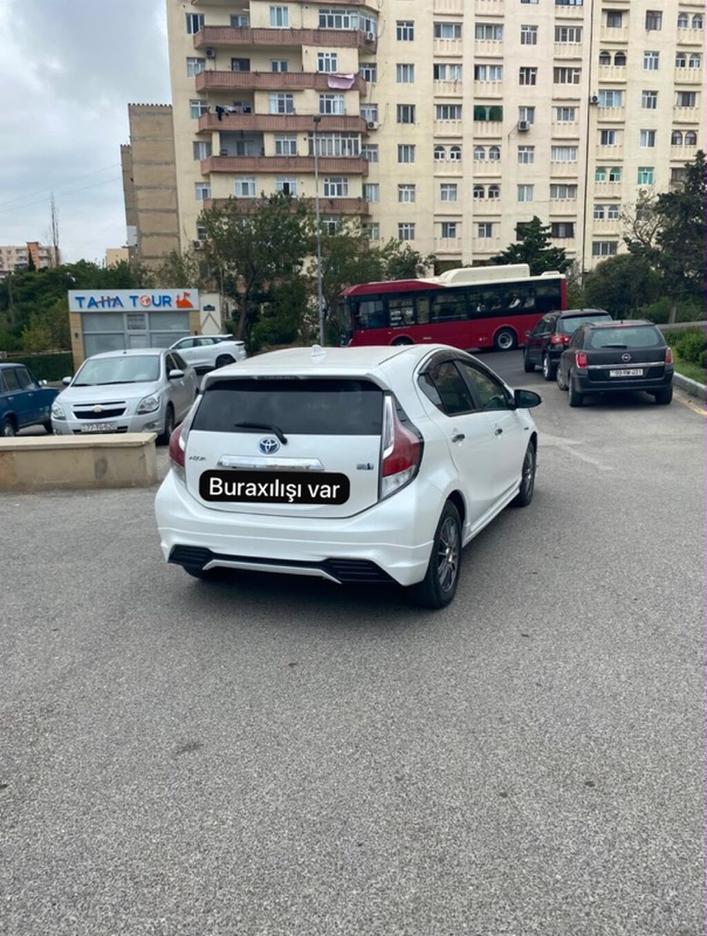 Toyota Aqua Hybrid – ağ rəngli, şəhər üçün ideal kompakt hetçbek 99-SJ-199 — Avtomobillər, Bakı (8)