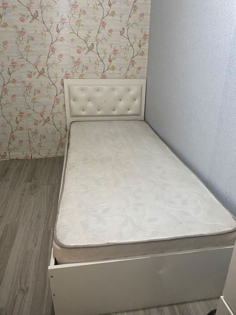 Çarpayı satılır Qiymet 100 azn.Ünvan Xırdalan (2363) Elmira x — Bakı