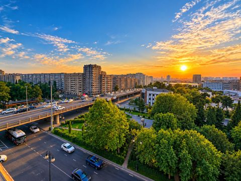 Satılır 3 otaqlı köhnə tikili 90 m² — Bakı
