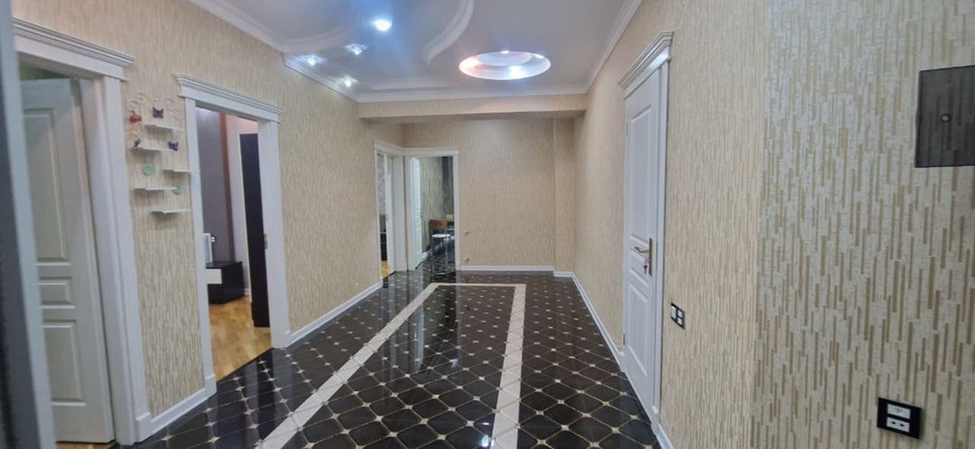 İcarəyə verilir 3 otaqlı yeni tikili 140 m² — Mənzil, Bakı (9)