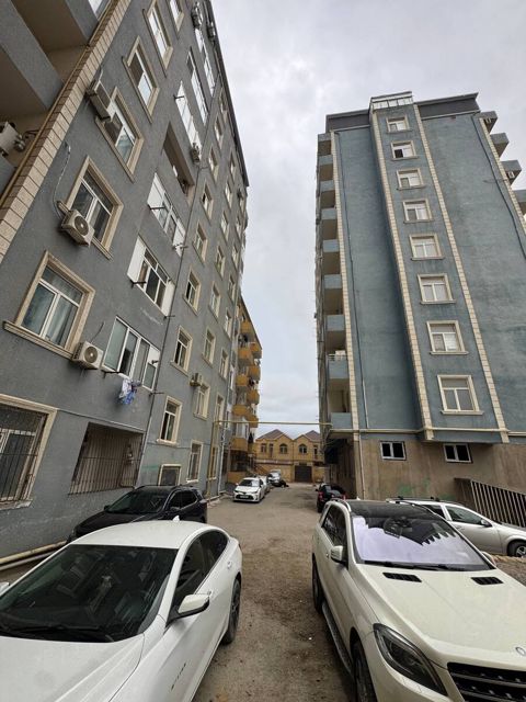 Satılır 1 otaqlı yeni tikili 43 m² — Bakı