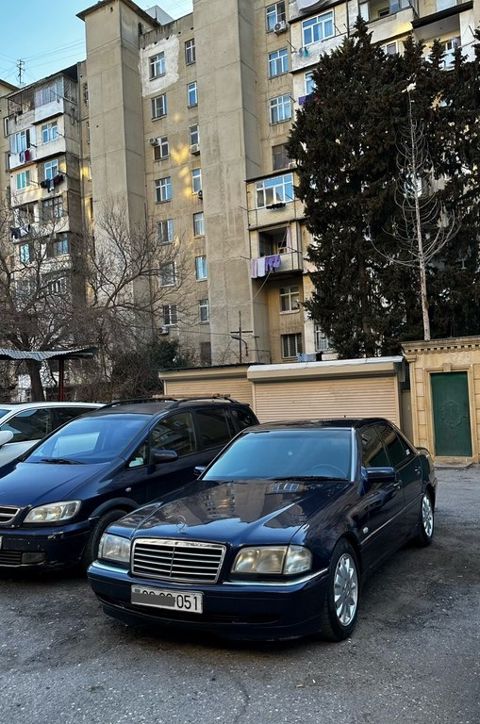 Mercedes C 200, 2.0 L, 1998 il, 372 800 km — Cəlilabad