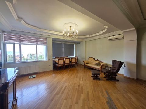 Satılır 3 otaqlı yeni tikili 137 m² — Bakı