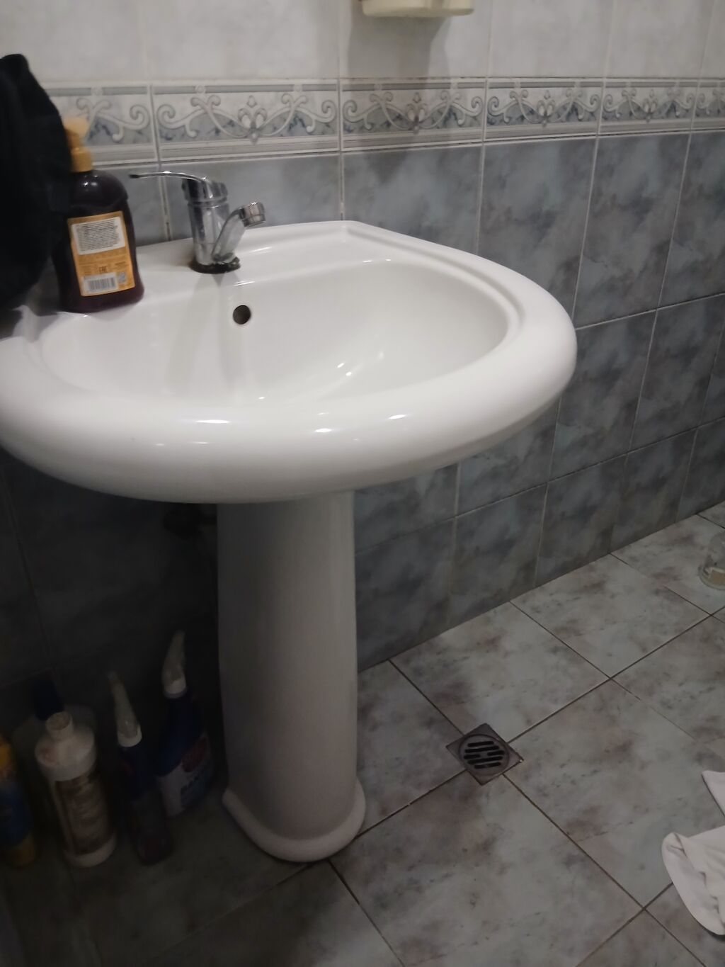 Hamam üçün ayaqlı keramika əl-üz yuma lavabosu - Material — Lavabolar, Bakı (2)