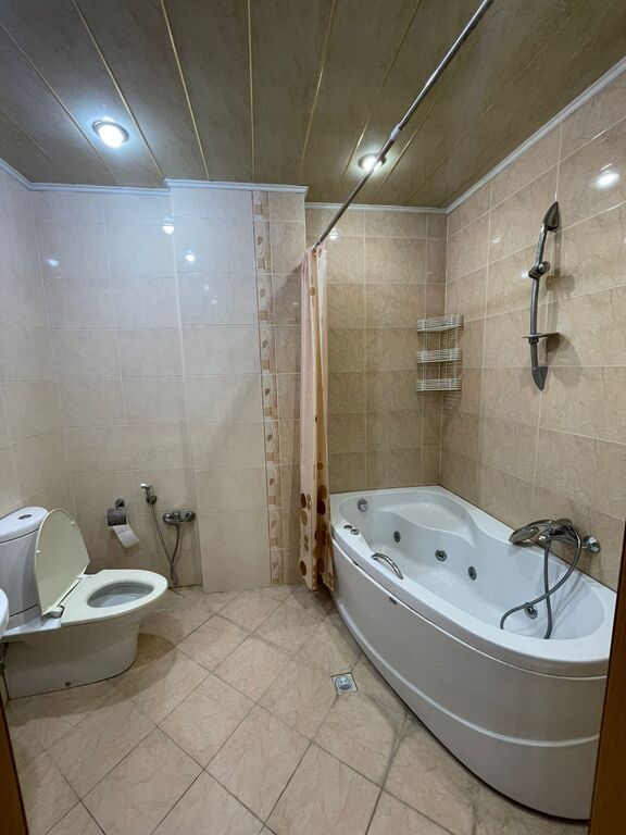 İcarəyə verilir 3 otaqlı yeni tikili 150 m² — Mənzil, Bakı (10)