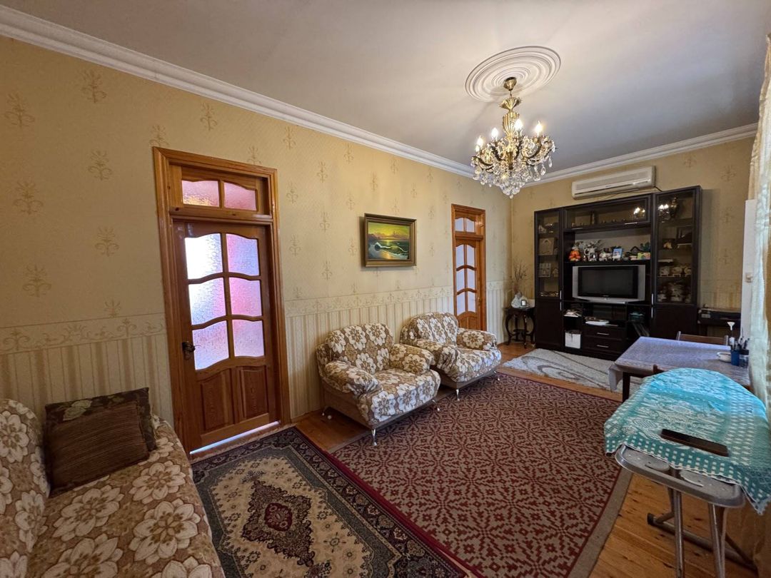 Satılır 5 otaqlı həyət evi/bağ evi 210 m² — Ev, villa, Bakı (4)