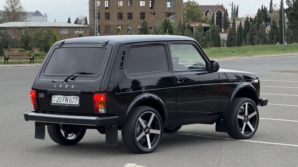 Lada (VAZ) Niva, 1.7 L, 2025 il, 11 700 km 20-FN-677 — Avtomobillər, Gəncə (7)