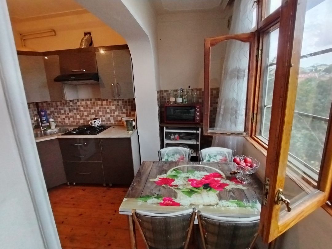 İcarəyə verilir 2 otaqlı köhnə tikili 65 m² — Mənzil, Bakı (2)