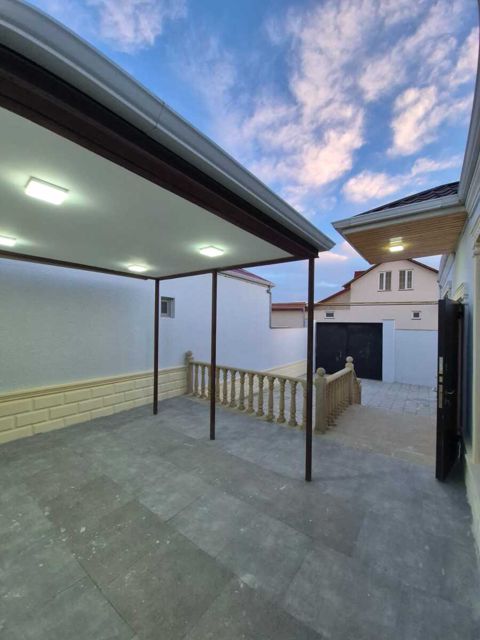 Satılır 3 otaqlı həyət evi/bağ evi 100 m² — Bakı