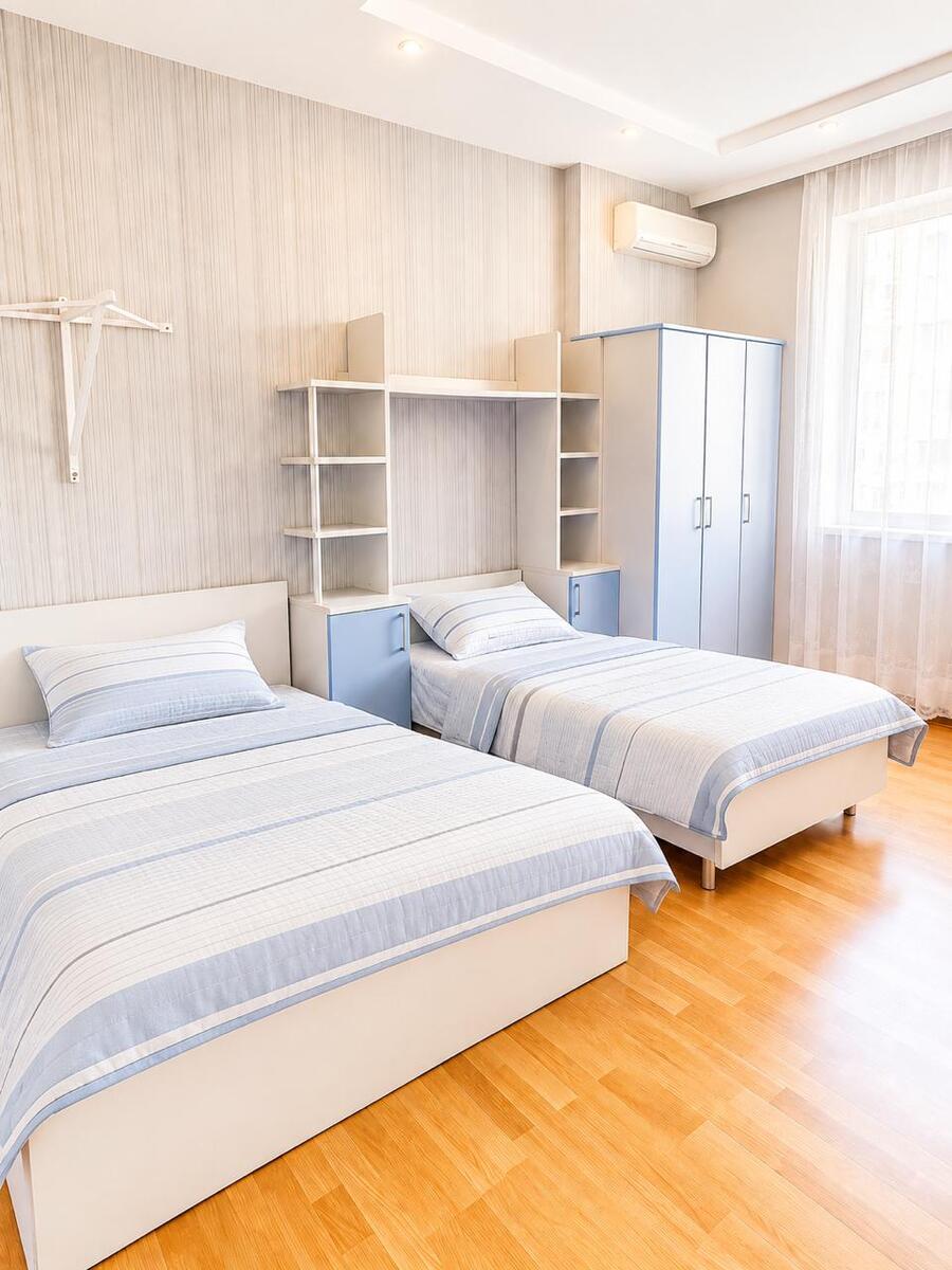 İcarəyə verilir 4 otaqlı yeni tikili 220 m² — Mənzil, Bakı (9)