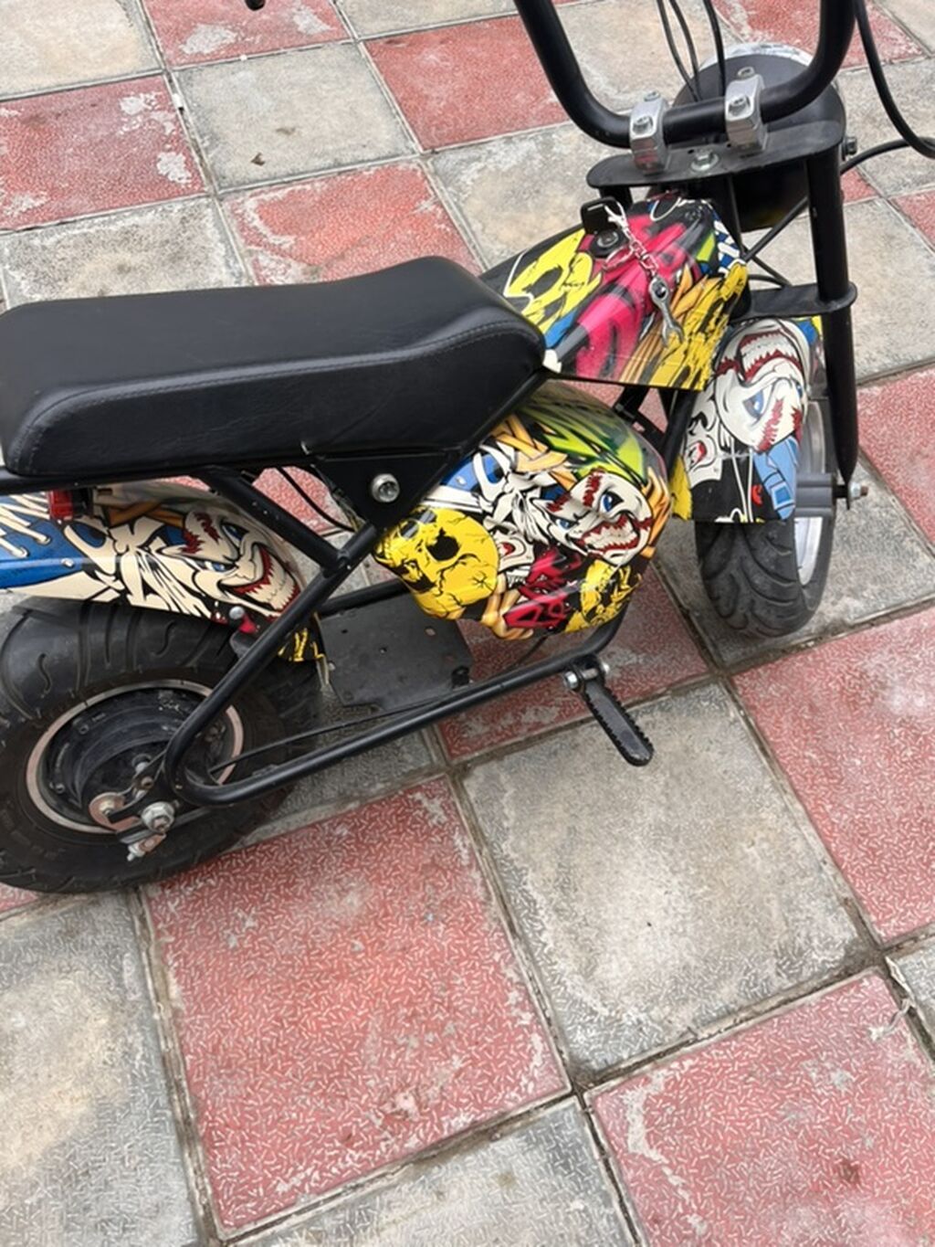 Elektrik mini-velosiped/skuter - Kompakt elektrikli model, şəhər içi — Elektrik velosipedləri, Digah