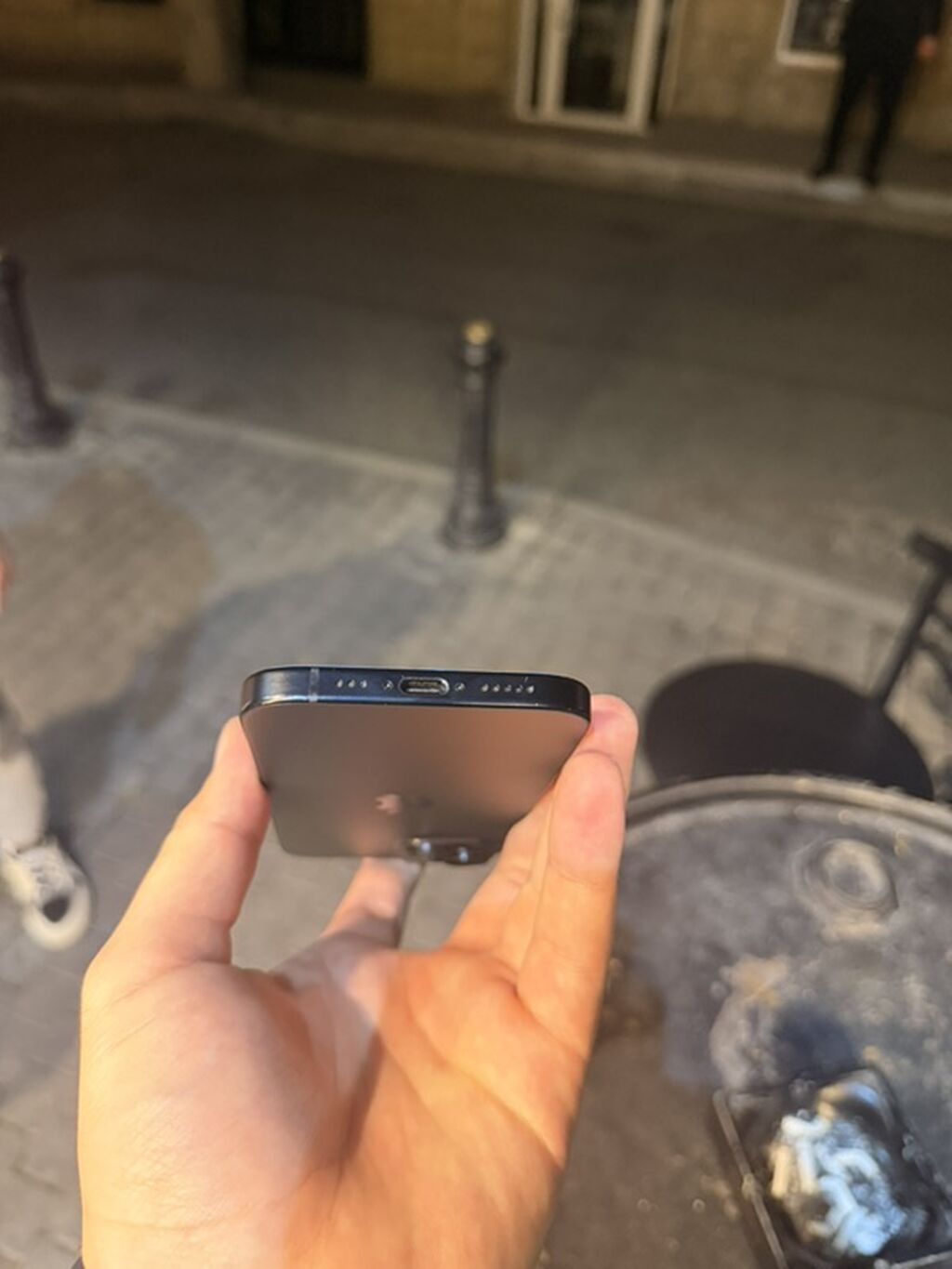 IPhone 14, Qara, Simsiz şarj — Apple iPhone, Bakı (3)