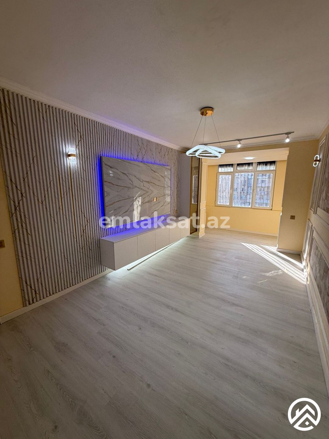 Satılır 3 otaq köhnə tikili 85 m², Həzi Aslanov metrosu — Mənzil, Bakı (10)
