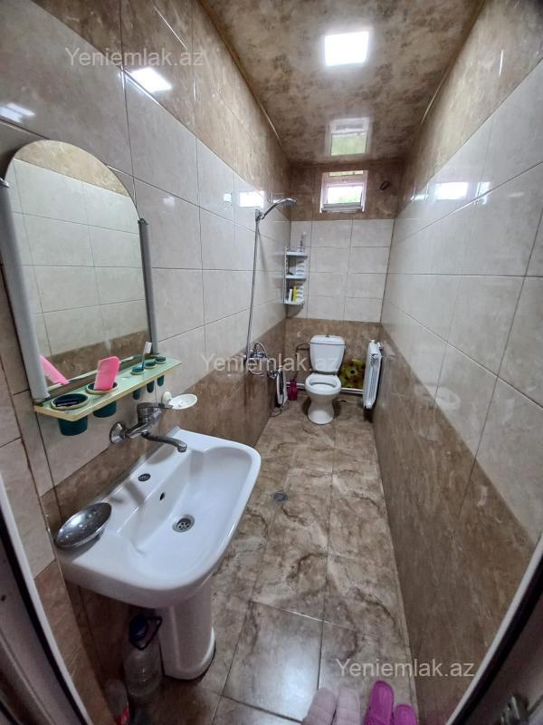Günlük 4 otaqlı Həyət evi / Villa, 140 m², Quba — Ev, villa, Quba (11)