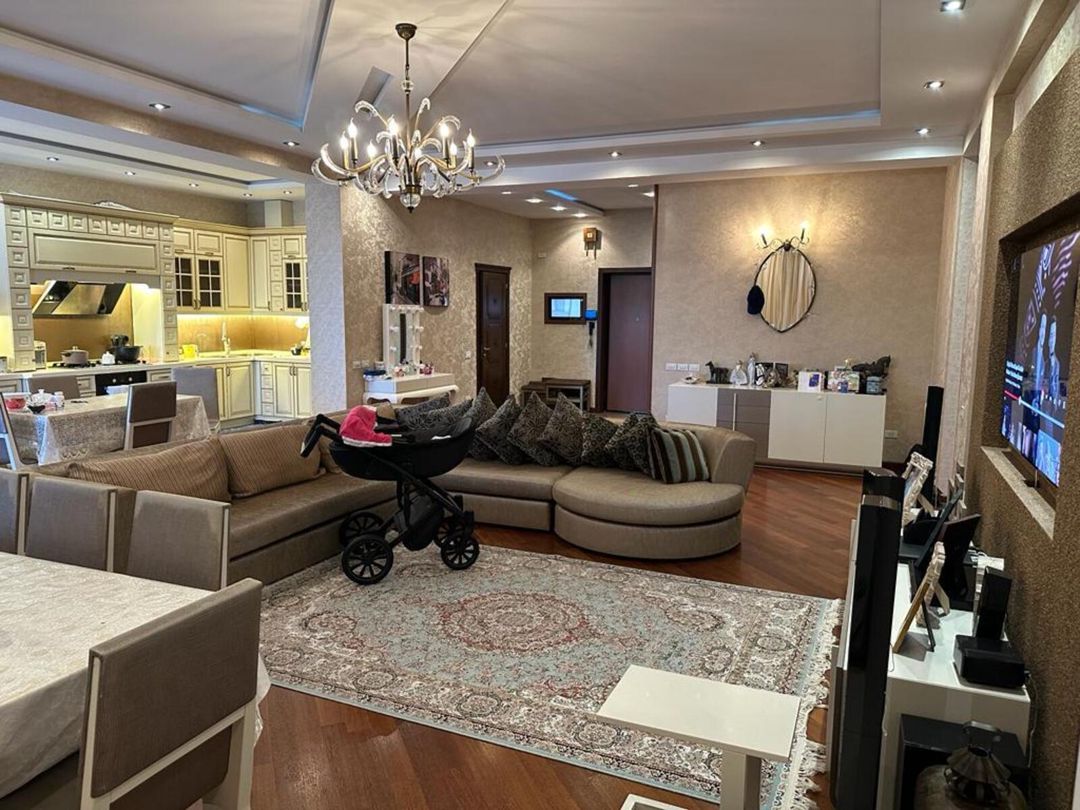 Satılır 4 otaqlı yeni tikili 178 m² — Mənzil, Bakı (2)