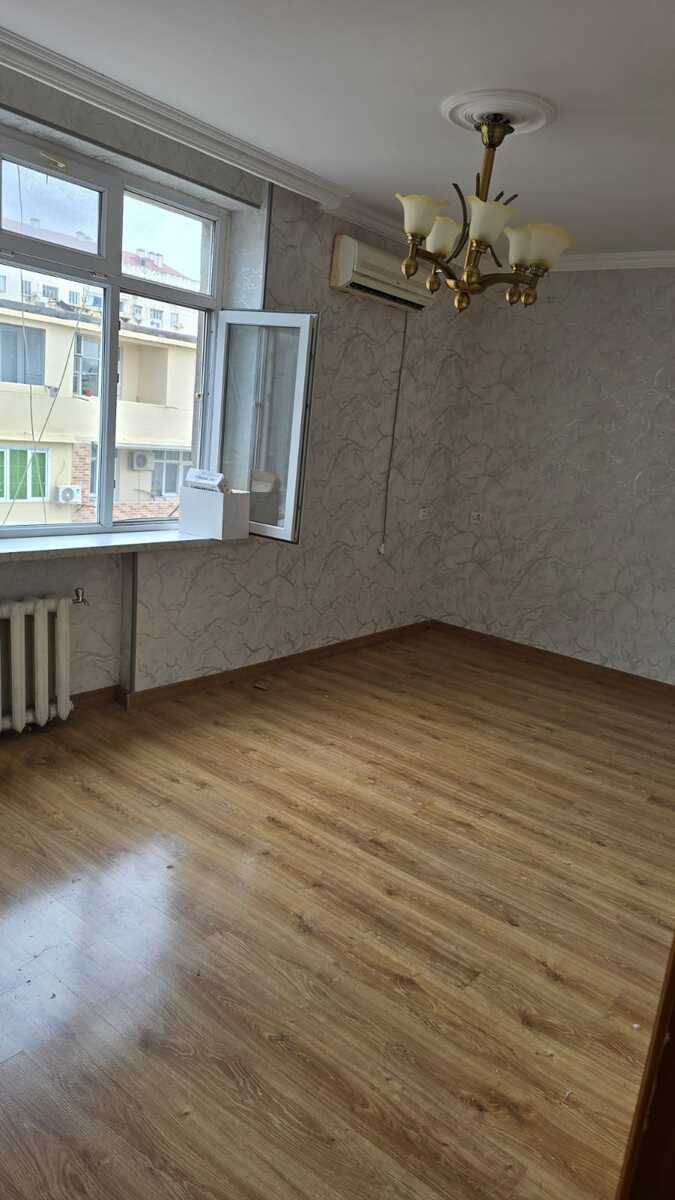Satılır 2 otaqlı köhnə tikili 54 m² — Mənzil, Bakı (4)