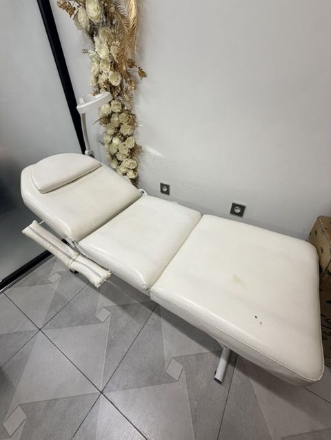 Ağ rəngli kosmetoloji/masaj çarpayısı - Təyinat: kosmetoloji — Bakı