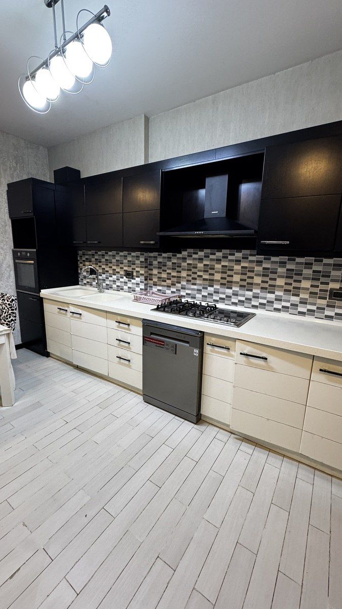 İcarəyə verilir 4 otaqlı yeni tikili 180 m² — Mənzil, Bakı (7)
