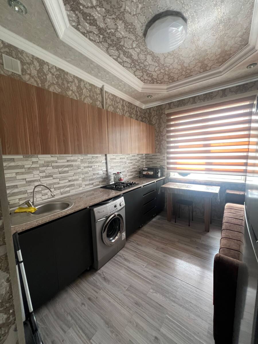 İcarəyə verilir 1 otaqlı köhnə tikili 40 m² — Mənzil, Bakı (8)