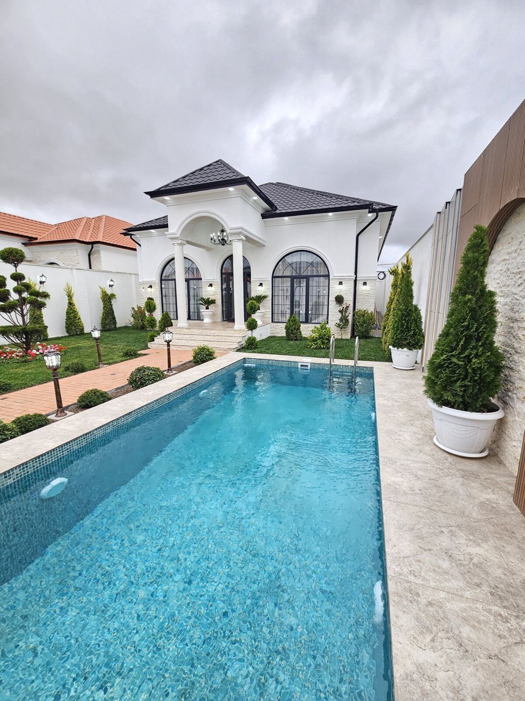 Satılır 4 otaqlı həyət evi/bağ evi 160 m² — Ev, villa, Bakı (2)