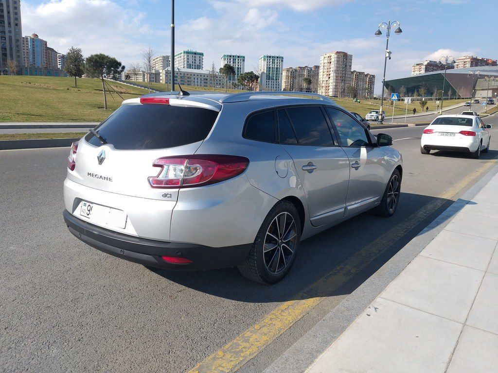 Renault Megane, 1.5 L, 2015 il, 250 005 km — Avtomobillər, Bakı (2)