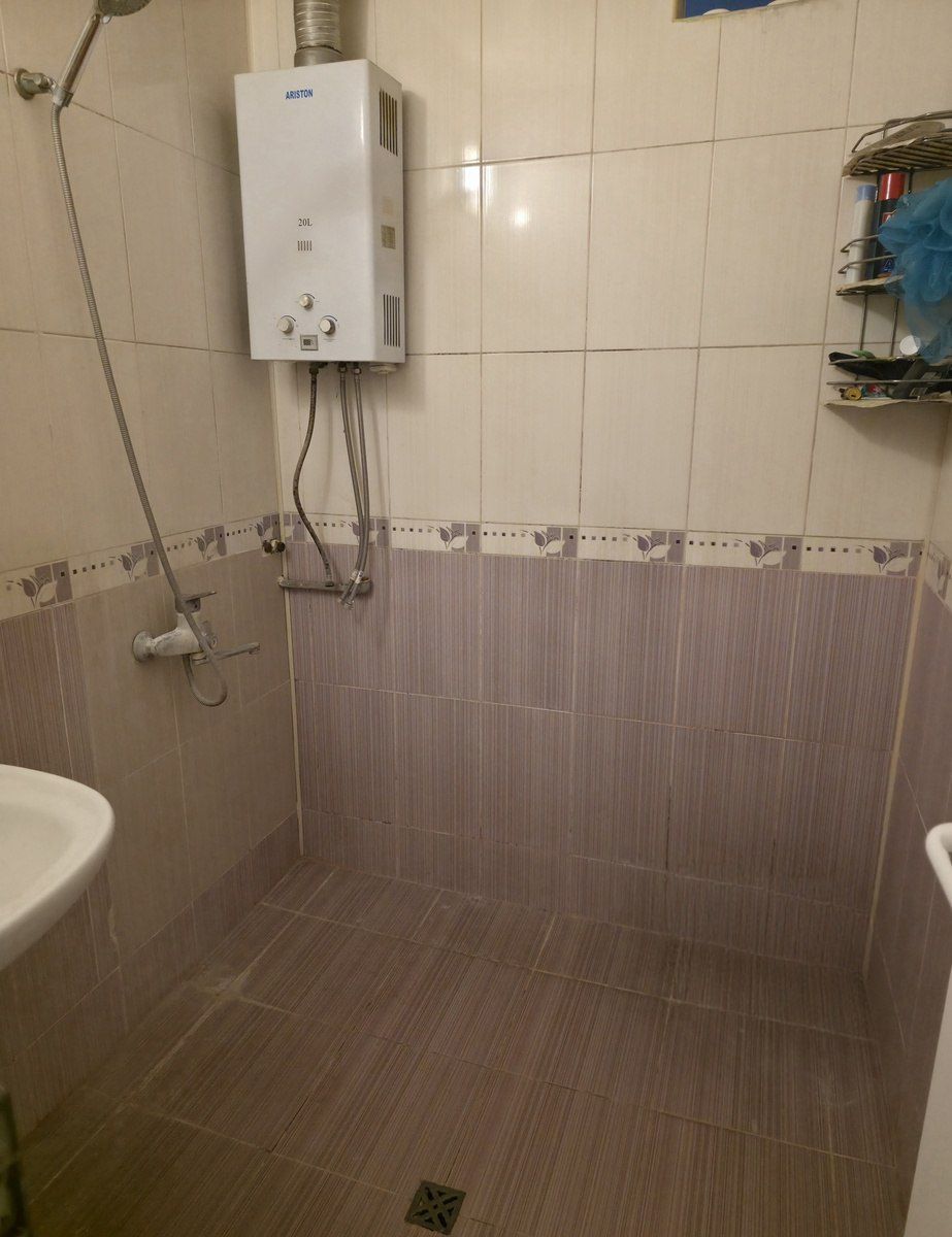 İcarəyə verilir 2 otaqlı köhnə tikili 65 m² — Mənzil, Bakı (5)