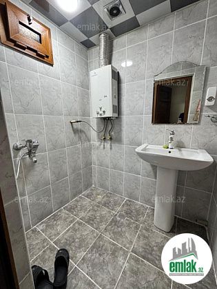 Satılır 2 otaqlı 55 m² köhnə tikili Ayna Sultanova heykəli — Mənzil (8)