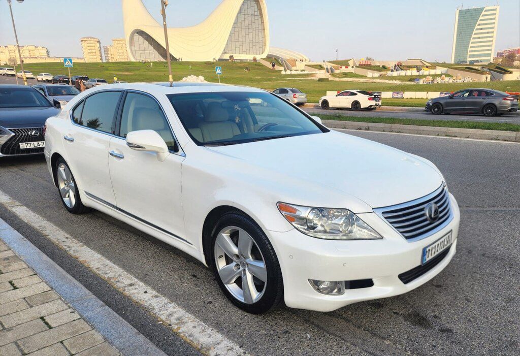 Lexus LS 460L, 4.6 L, 2012 il, 200 000 km — Avtomobillər, Bakı (2)