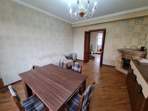 İcarəyə verilir 2 otaqlı köhnə tikili 70 m² — Bakı