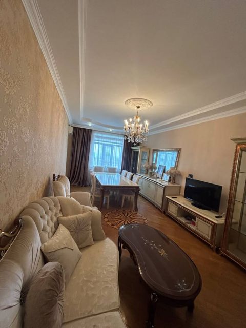 Satılır 3 otaqlı yeni tikili 125 m² — Validə xanım — Mənzil