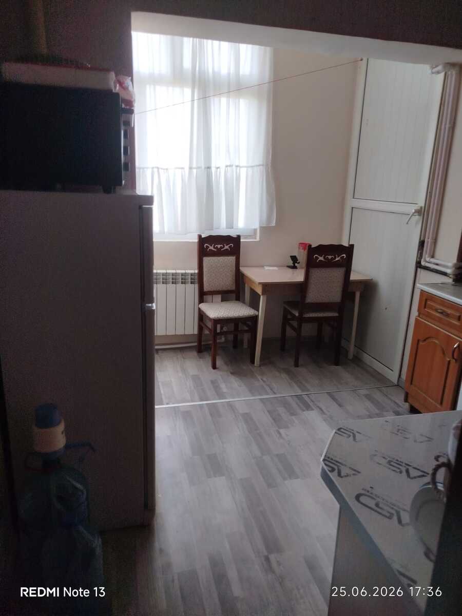 Satılır 1 otaqlı köhnə tikili 45 m² — Mənzil, Bakı (5)
