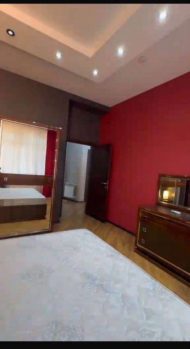 İcarəyə verilir 3 otaqlı köhnə tikili 110 m² — Mənzil, Bakı (7)