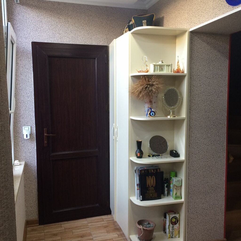 Giriş üçün güzgülü kupe şkaf - Rəng: açıq krem - Ön hissə: ikili — Xol üçün, Bakı (5)