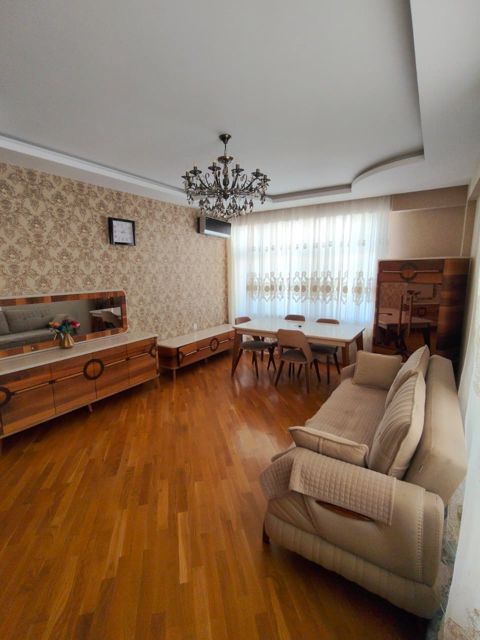 İcarəyə verilir 3 otaqlı yeni tikili 140 m² — Bakı